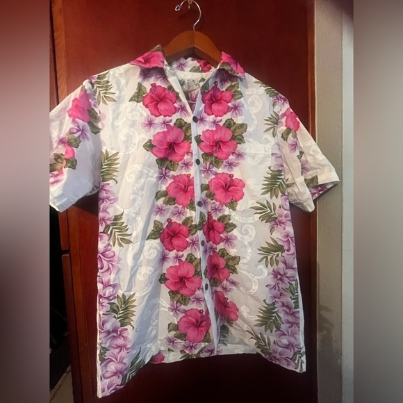 Two Hawaii Aloha Hibiscus Shirt Big Island Sz Small Floral Shirt - Picture 5 of 9